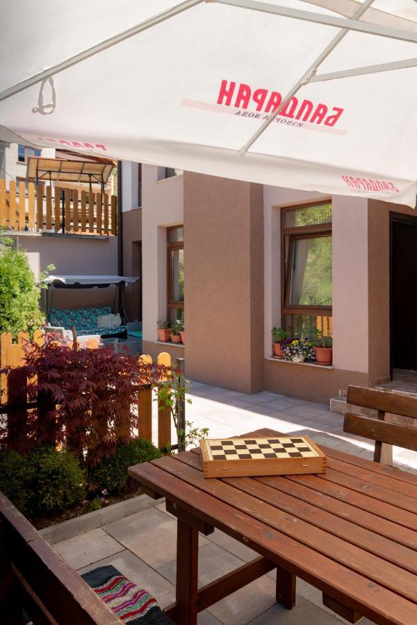 Къща За Гости" Никола" Devin Exterior foto